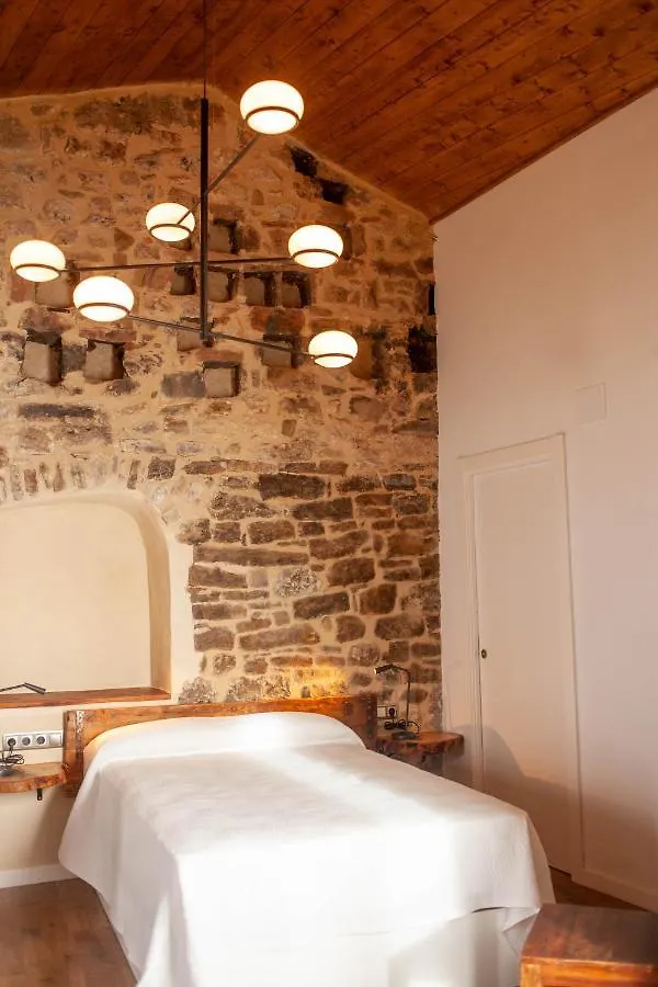 Casa Sanui. Apartaments Turistics Rurals Estorm Spain