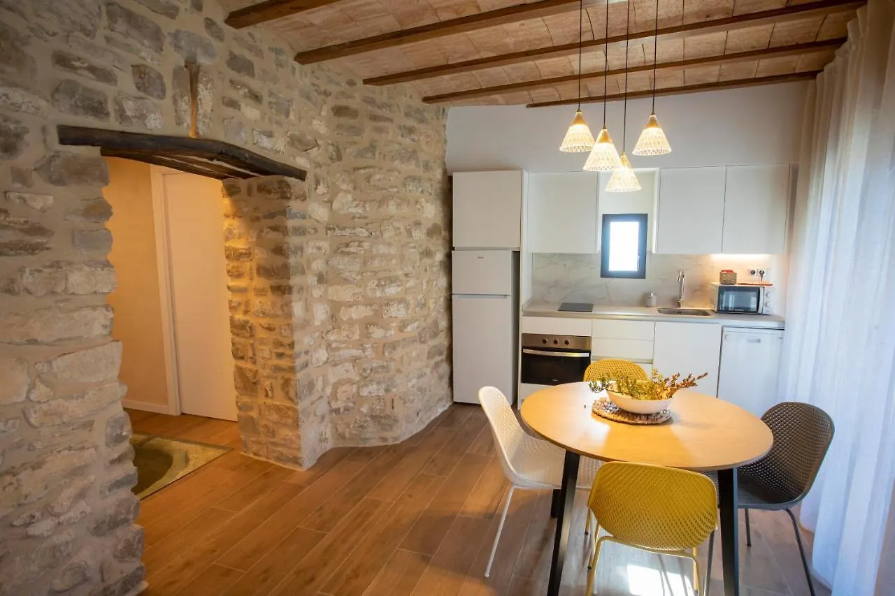 Casa Sanui. Apartaments Turistics Rurals Estorm Apartment