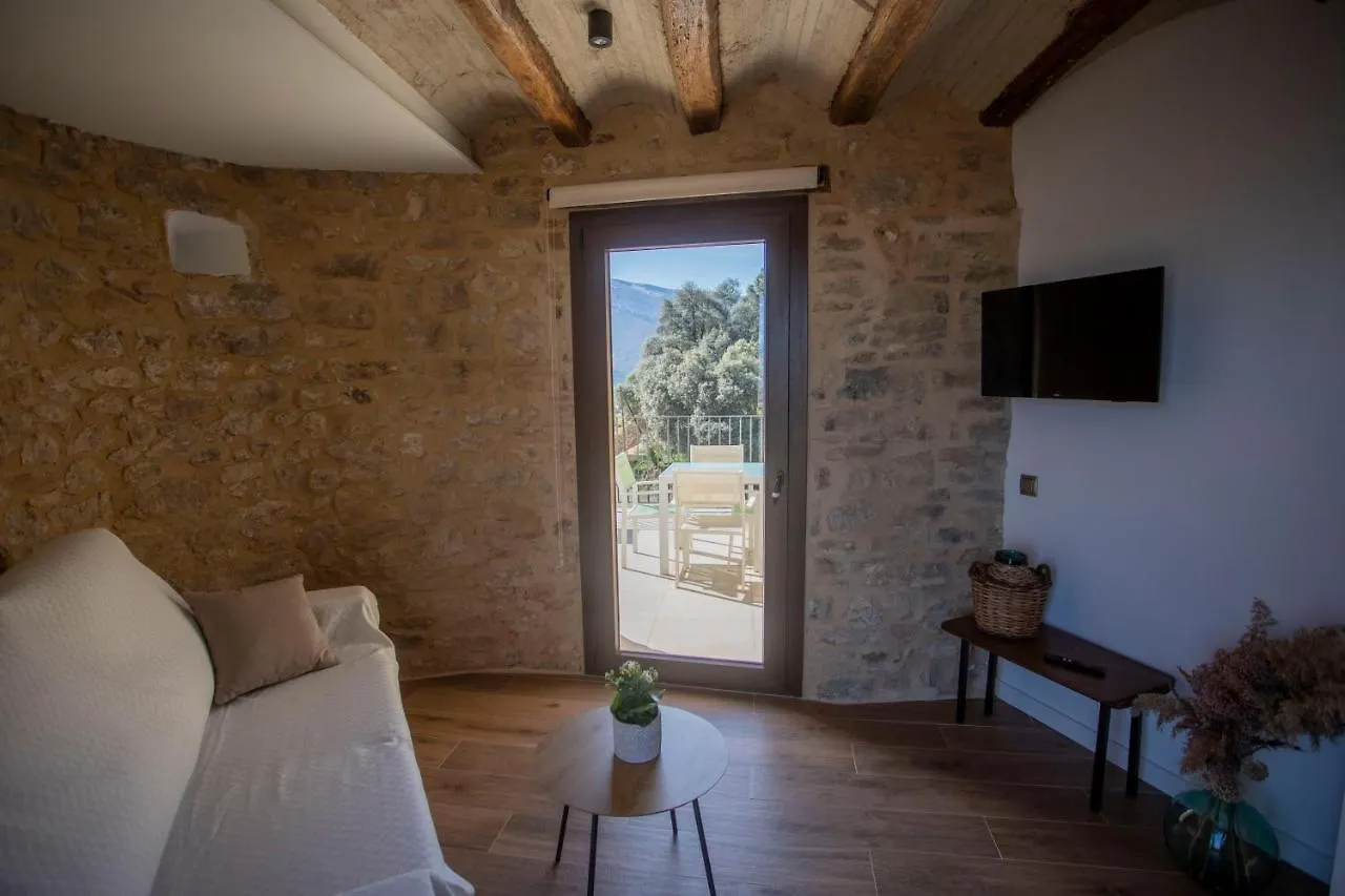 Casa Sanui. Apartaments Turistics Rurals Estorm 0*,